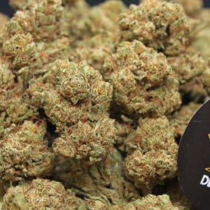 Super-Critical-big-Buds-INDOOR_CBD